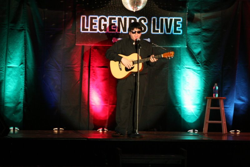 andy davis as roy orbison, fern hill, cupids night, empire entertainment, legends live